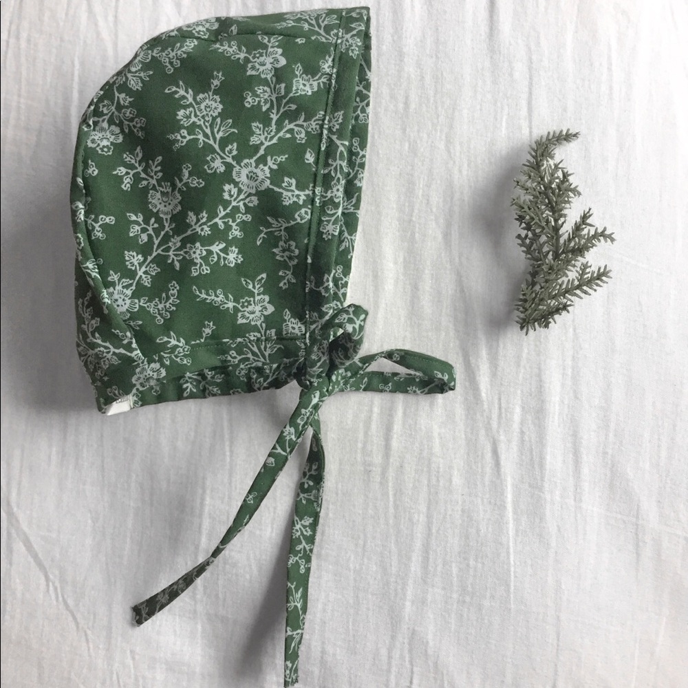 Handmade Green Garden Bonnet
